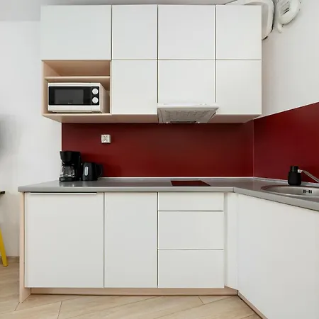 Lejlighed Funkcjonalny Praca Zdalna W Doskonalej Lokalizacji Wroclawia By Renters *