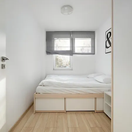 Funkcjonalny Praca Zdalna W Doskonalej Lokalizacji Wroclawia By Renters Appartement Wrocław