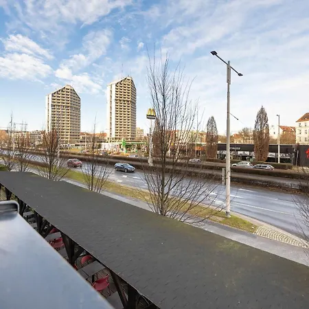 Funkcjonalny Praca Zdalna W Doskonalej Lokalizacji Wroclawia By Renters *