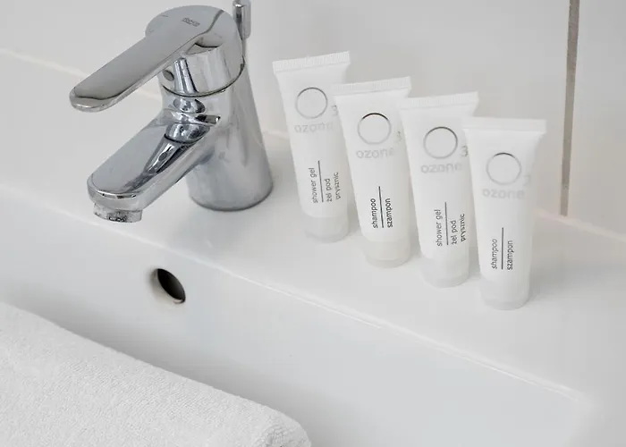 Funkcjonalny Praca Zdalna W Doskonalej Lokalizacji Wroclawia By Renters