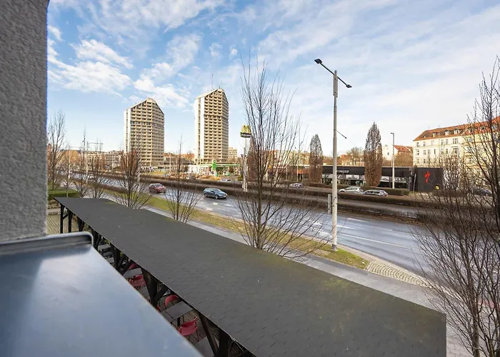 Funkcjonalny Praca Zdalna W Doskonalej Lokalizacji Wroclawia By Renters *