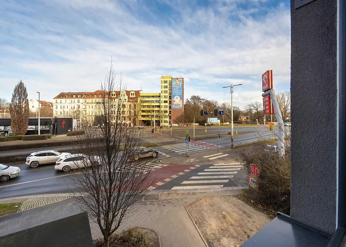 Funkcjonalny Praca Zdalna W Doskonalej Lokalizacji Wroclawia By Renters * Wrocław